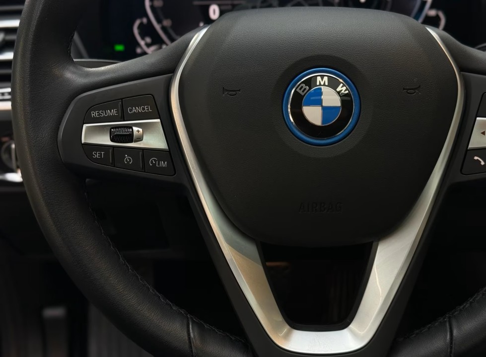 BMW X3 xDrive30e - foto 22