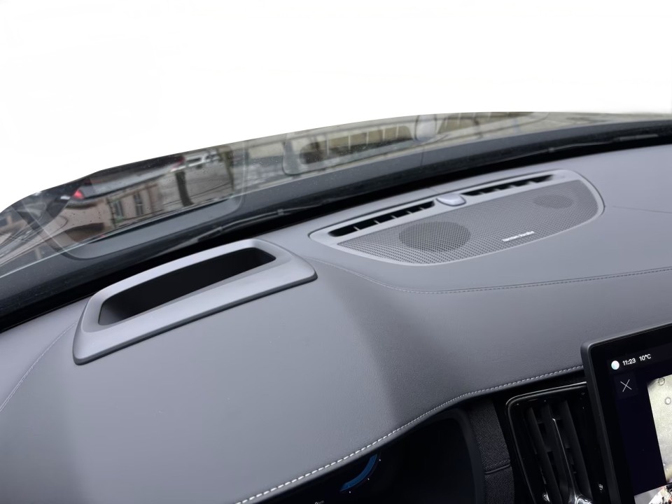 Volvo XC 90 T8 Recharge AWD Plus Bright - foto 15