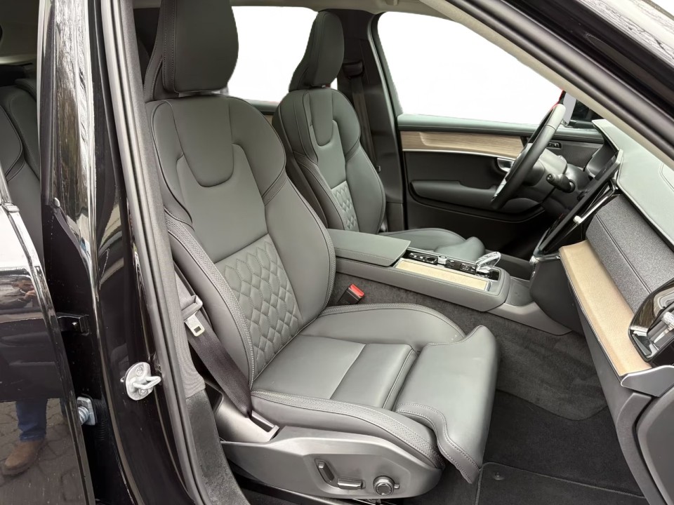 Volvo XC 90 T8 Recharge AWD Plus Bright - foto 11