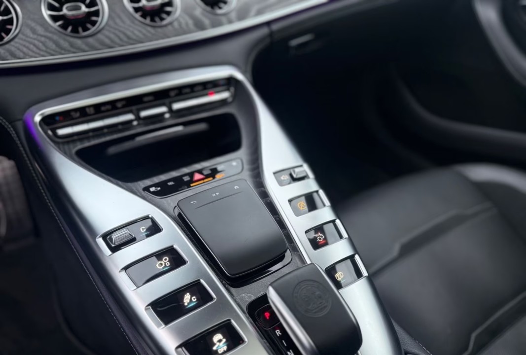 Mercedes-Benz AMG GT 53 4MATIC+ - foto 8