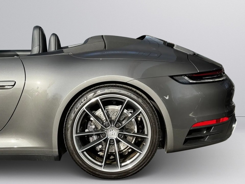 Porsche 911 Carrera Cabriolet - foto 23