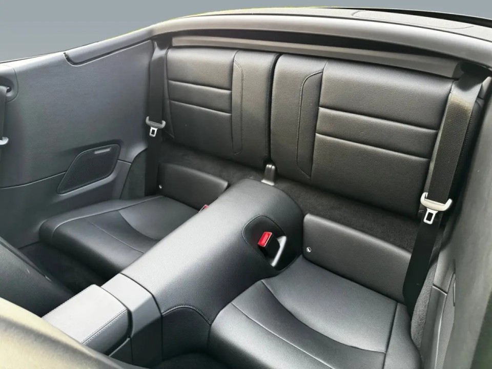 Porsche 911 Carrera Cabriolet - foto 14