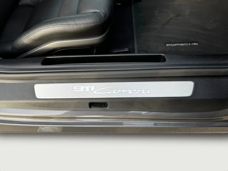 Porsche 911 Carrera Cabriolet - foto 17