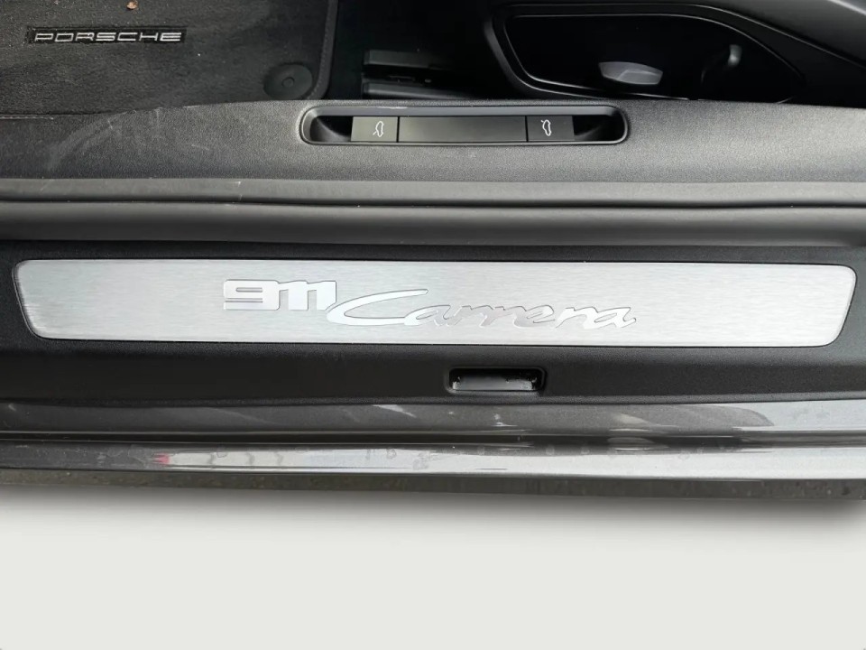 Porsche 911 Carrera Cabriolet - foto 16