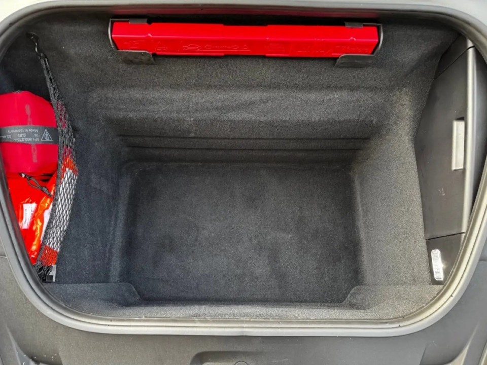 Porsche 911 Carrera Cabriolet - foto 18