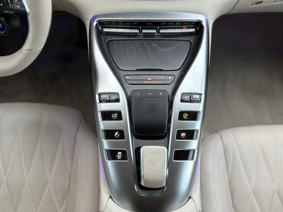 Mercedes-Benz AMG GT 43 4MATIC - foto 14