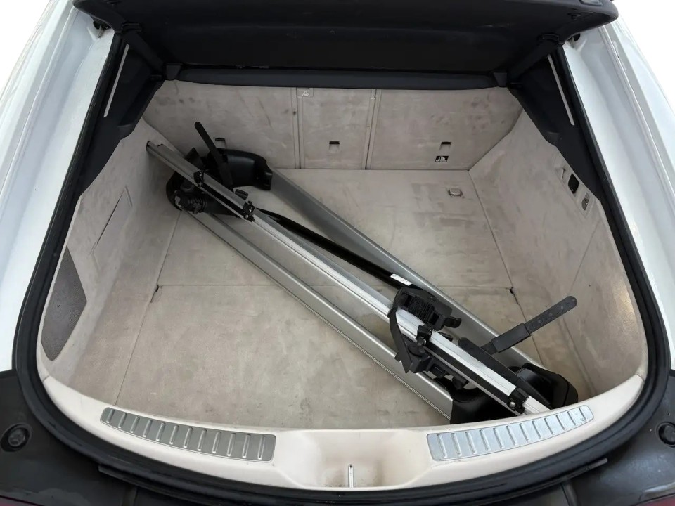 Mercedes-Benz AMG GT 43 4MATIC - foto 21