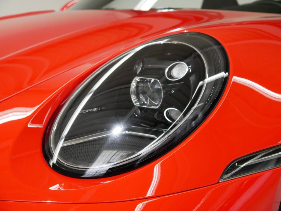 Porsche 911 Carrera 4 Cabriolet - foto 28