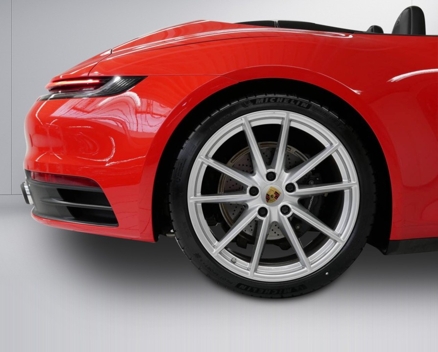 Porsche 911 Carrera 4 Cabriolet - foto 36