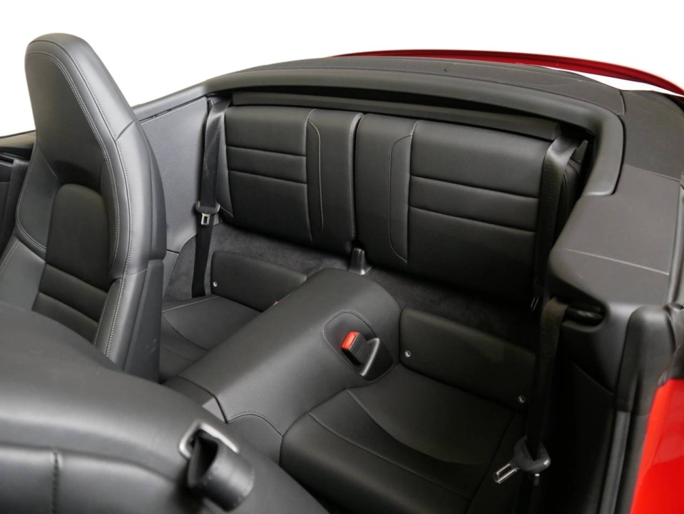 Porsche 911 Carrera 4 Cabriolet - foto 12