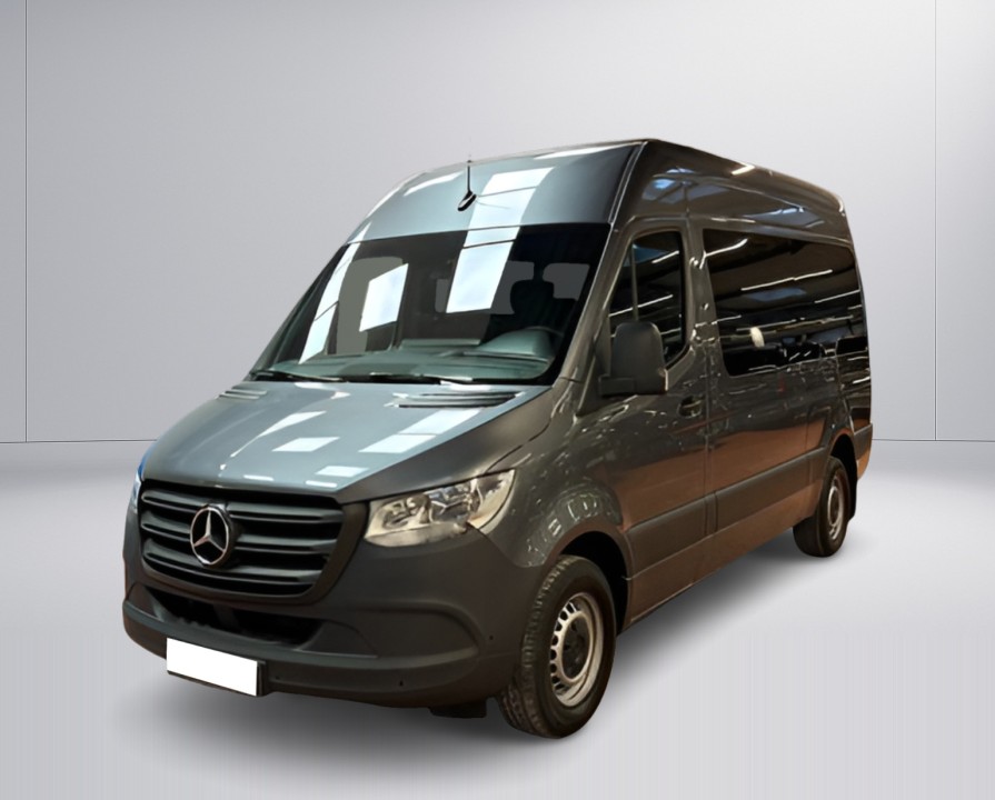 Mercedes-Benz Sprinter Tourer 317 CDI (5)