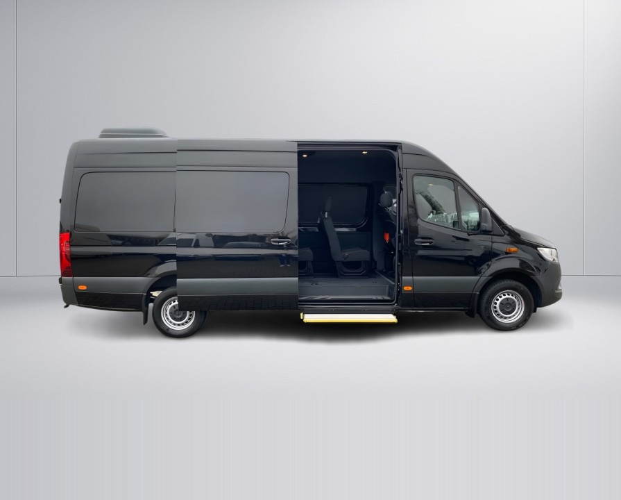 Mercedes-Benz Sprinter Tourer 317CDI L3H2 (3)