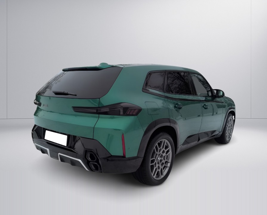 BMW XM 50e (4)