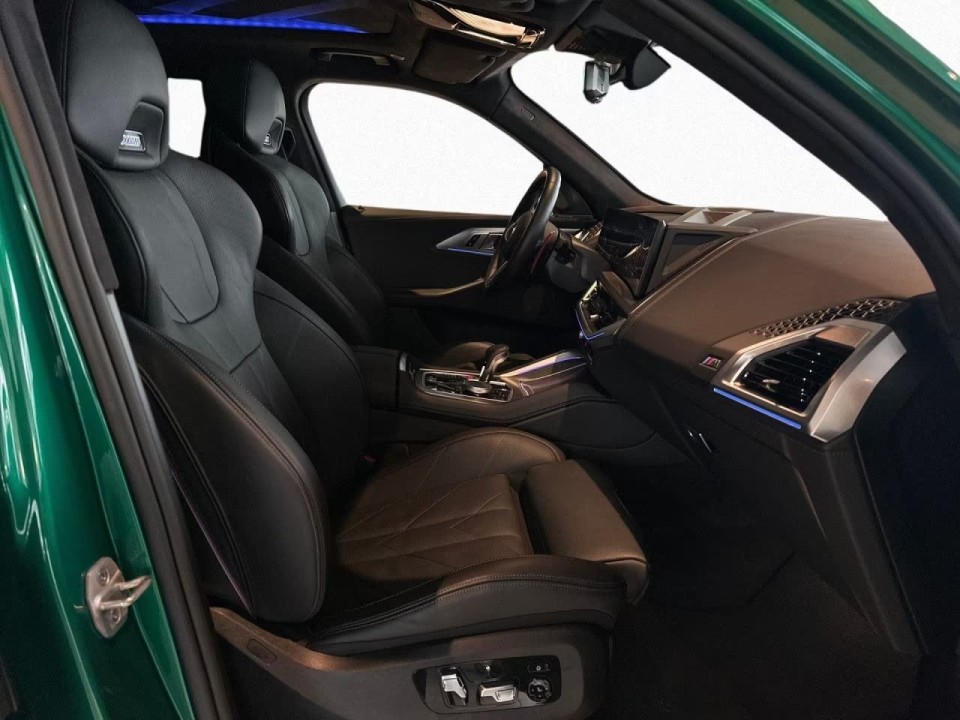 BMW XM 50e - foto 8