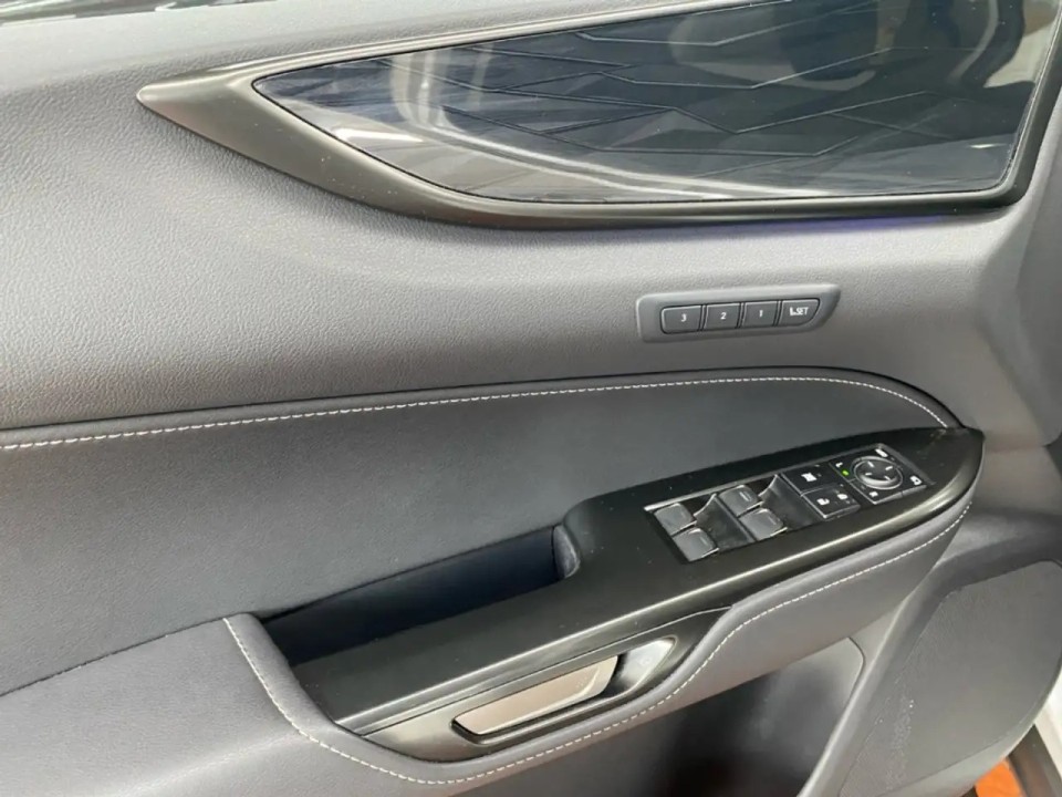 Lexus Seria NX 450h+ Business - foto 22