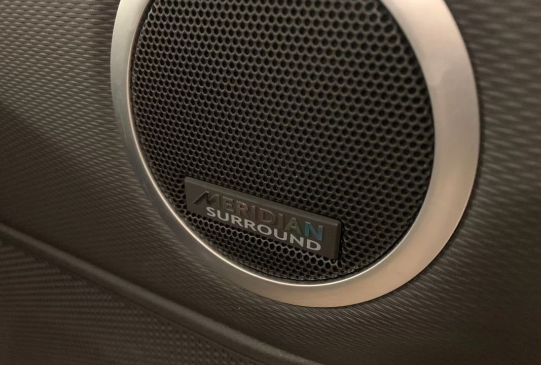 Land Rover Discovery R-Dynamic HSE D300 - foto 17