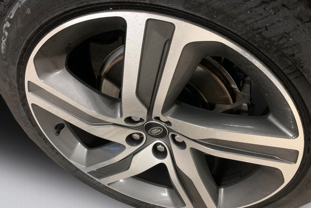 Land Rover Discovery R-Dynamic HSE D300 - foto 19