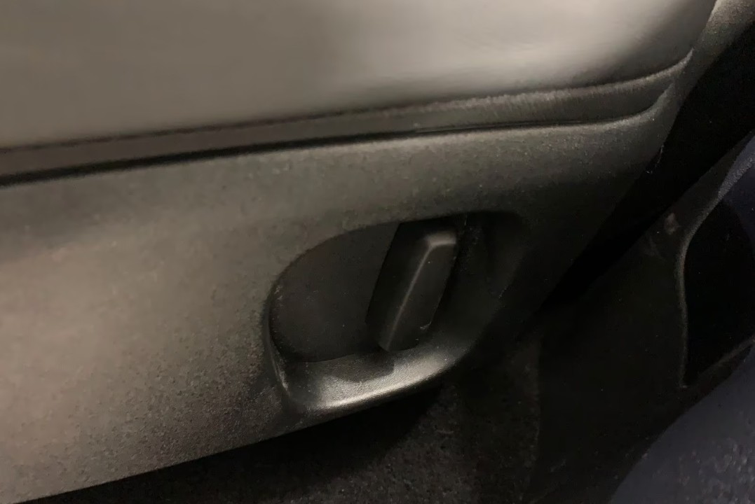 Land Rover Discovery R-Dynamic HSE D300 - foto 12