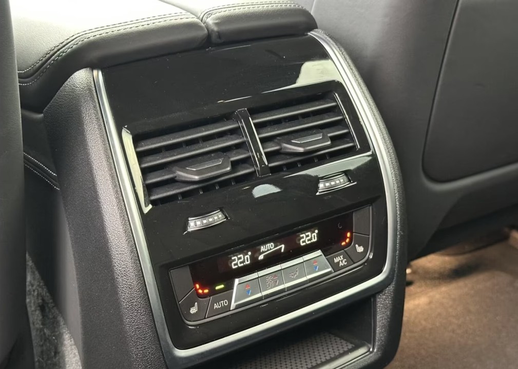 BMW X5 M Competition - foto 15