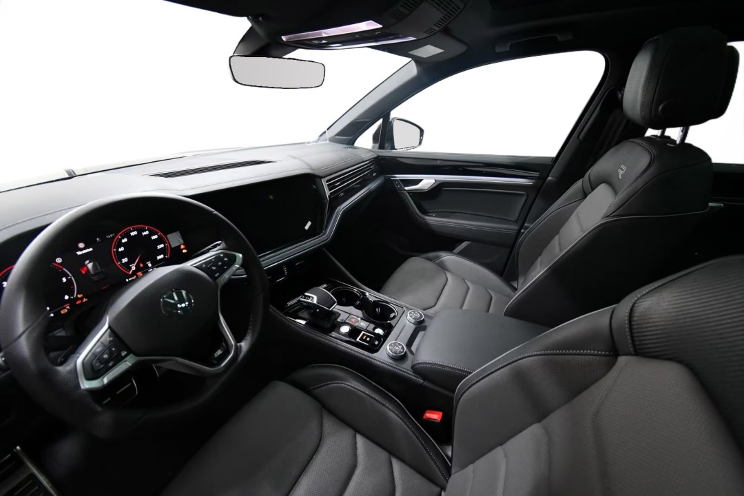 Volkswagen Touareg V6 TDI R-Line (5)