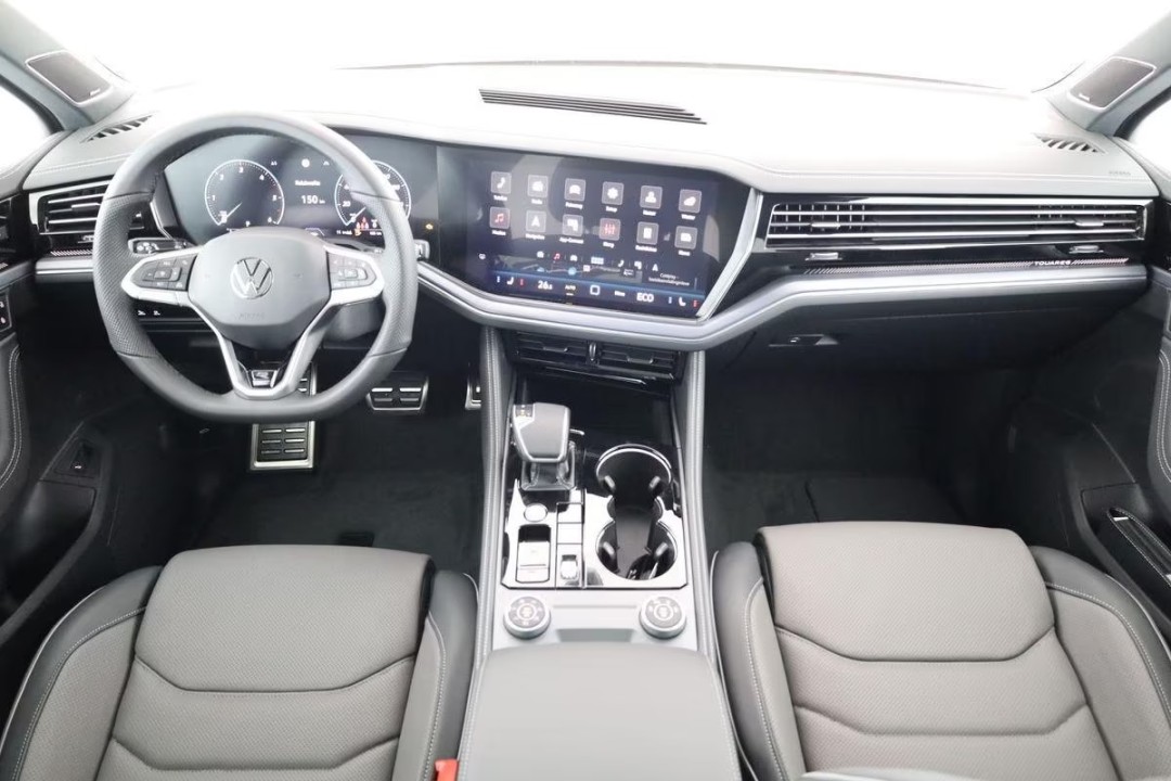 Volkswagen Touareg V6 TDI R-Line - foto 6