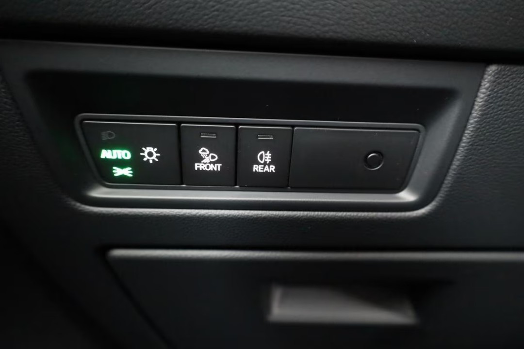 Volkswagen Touareg V6 TDI R-Line - foto 9