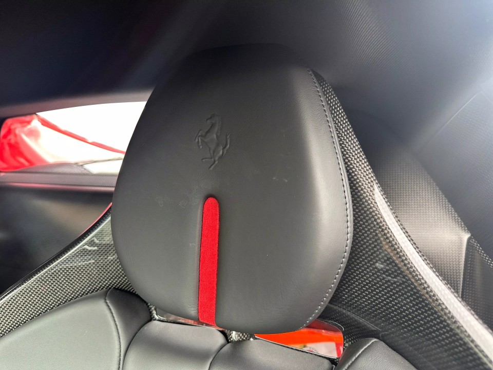 Ferrari 296 GTB - foto 11