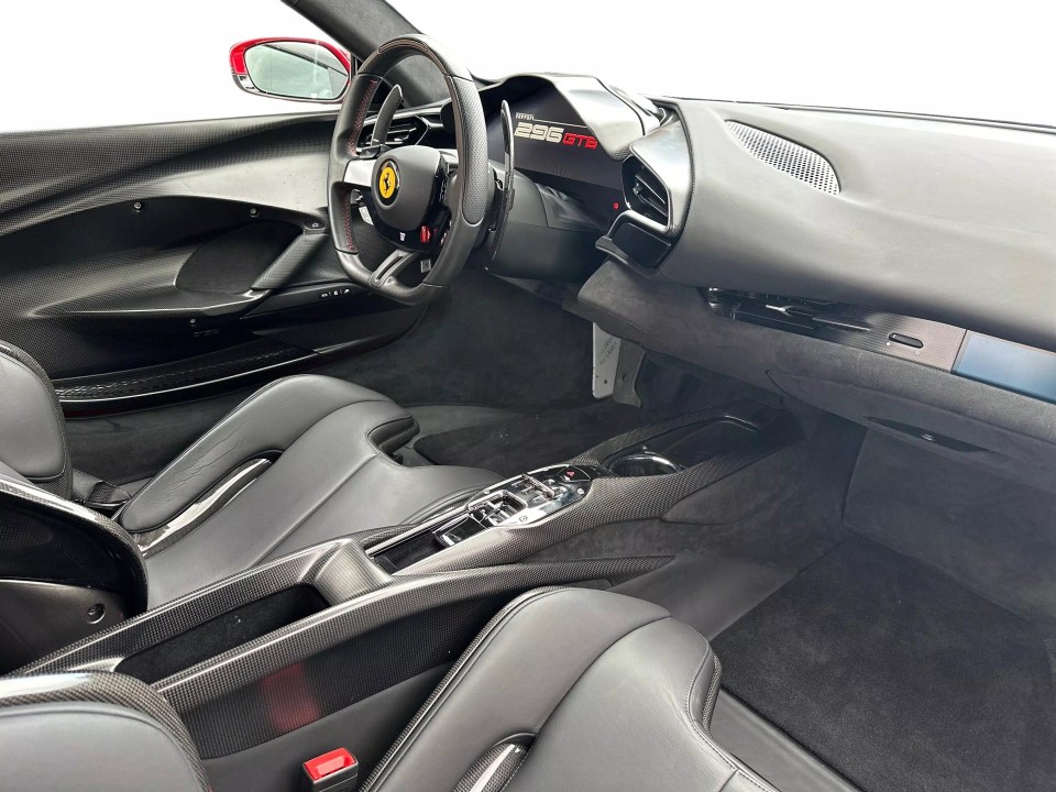 Ferrari 296 GTB - foto 7