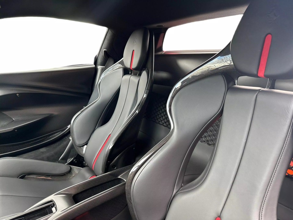 Ferrari 296 GTB - foto 10