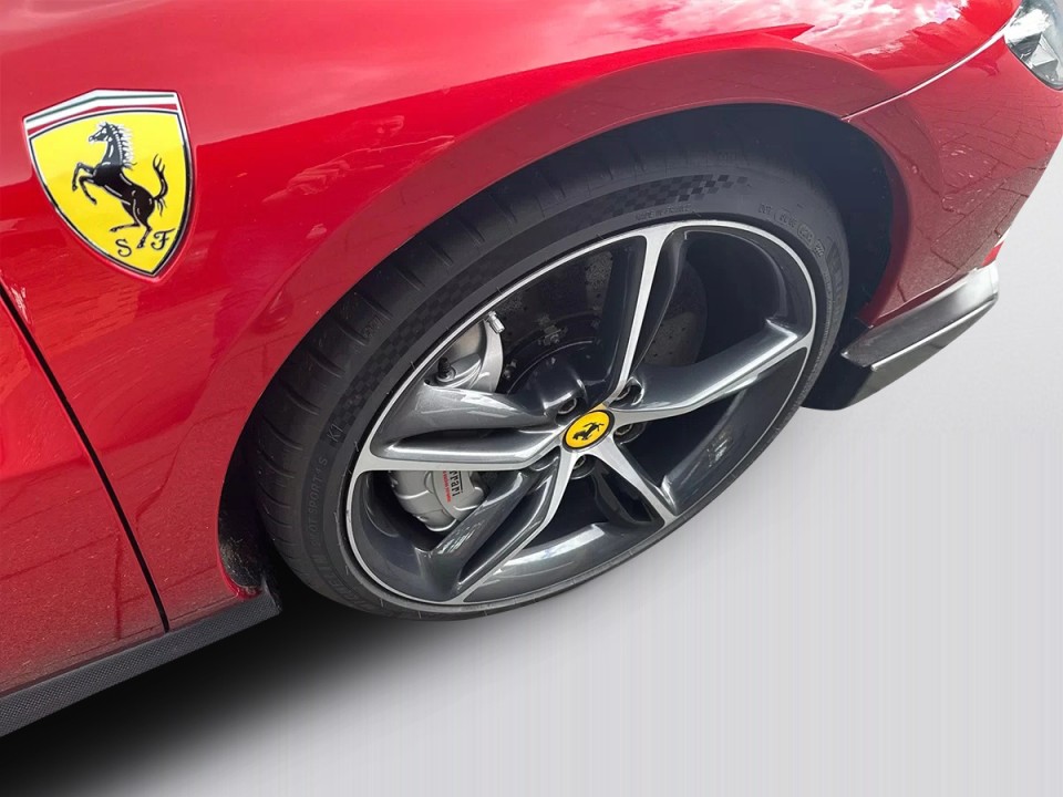 Ferrari 296 GTB - foto 13