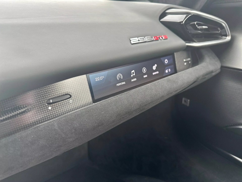 Ferrari 296 GTB - foto 9