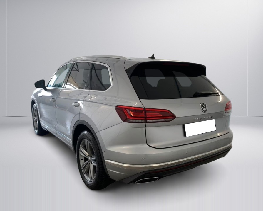 Volkswagen Touareg V6 TDI Elegance (4)