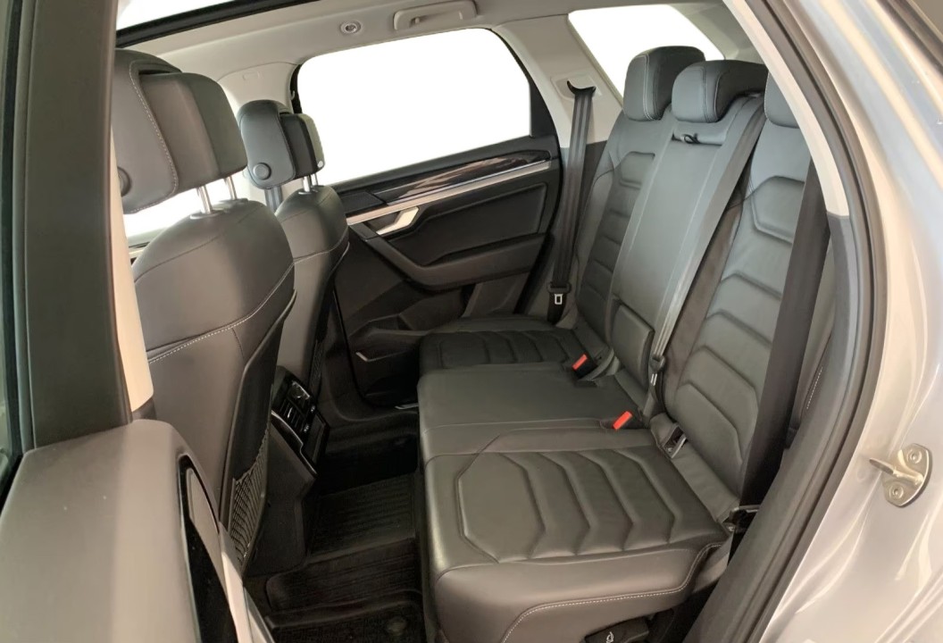 Volkswagen Touareg V6 TDI Elegance - foto 6