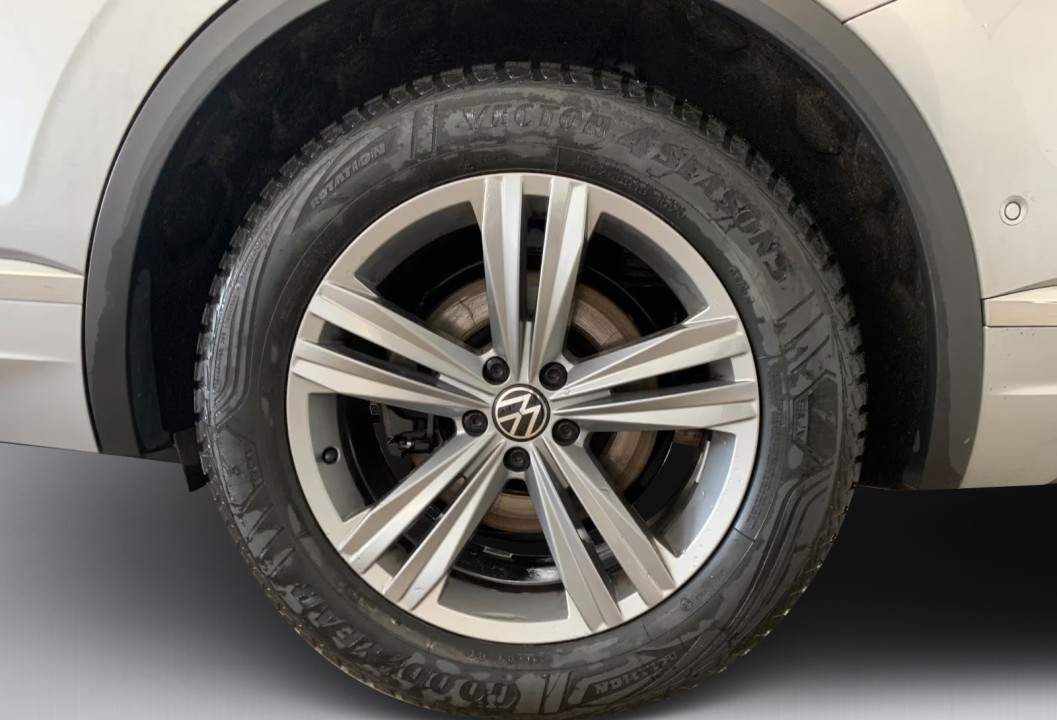 Volkswagen Touareg V6 TDI Elegance - foto 19