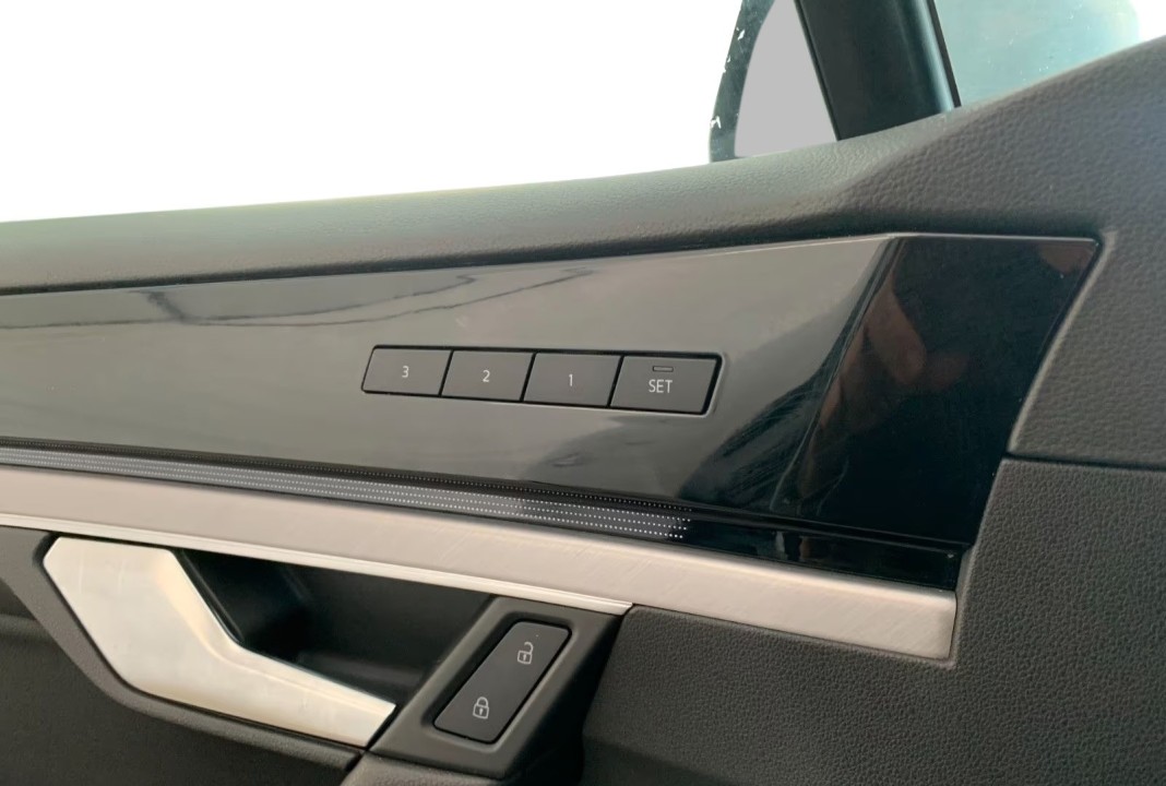 Volkswagen Touareg V6 TDI Elegance - foto 16