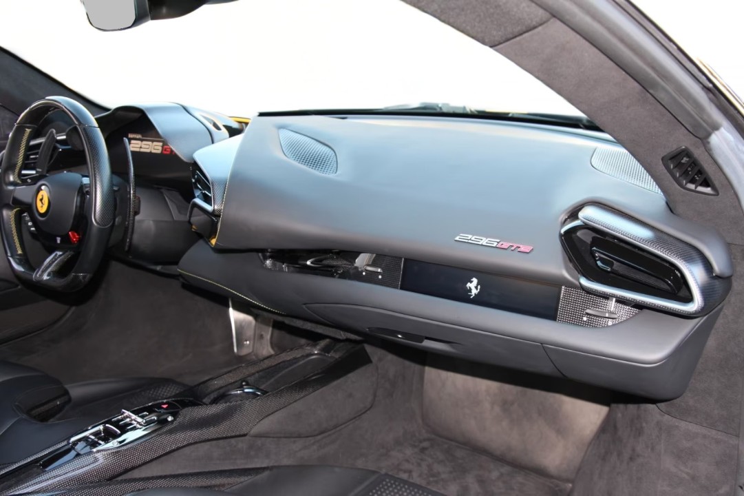 Ferrari 296 GTB - foto 12