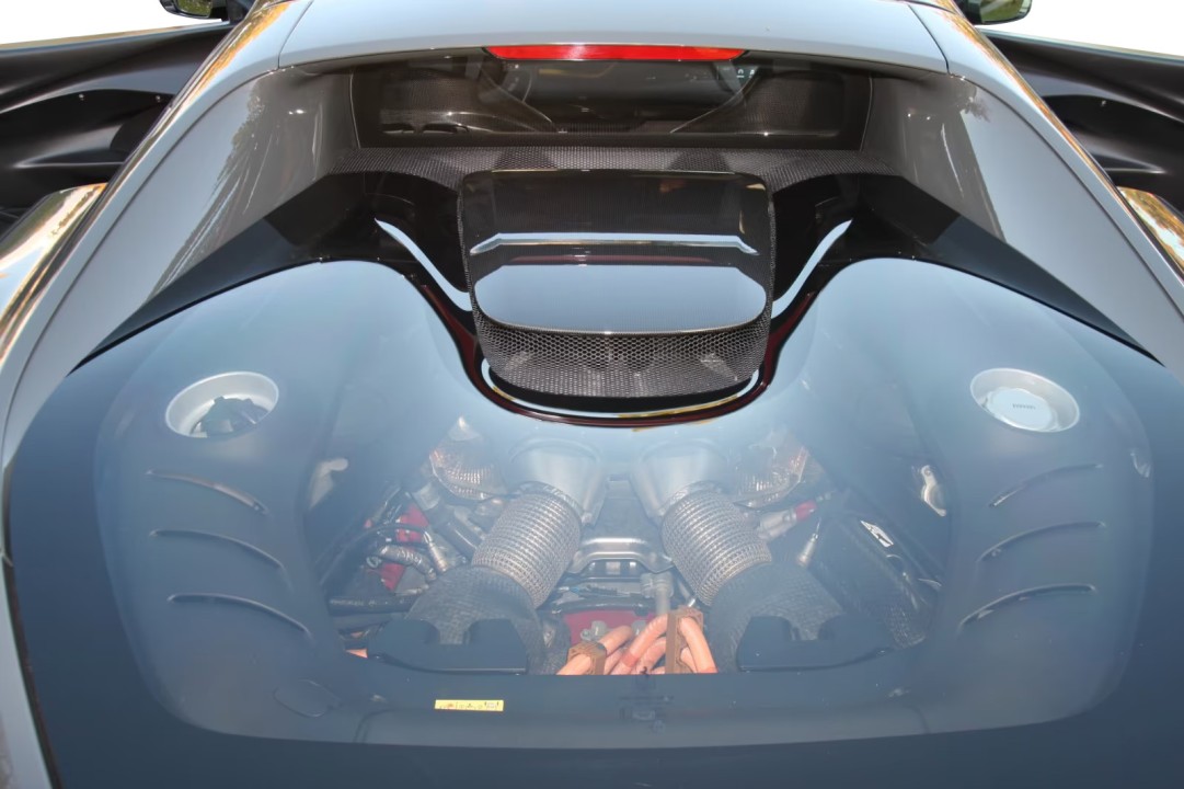 Ferrari 296 GTB - foto 18