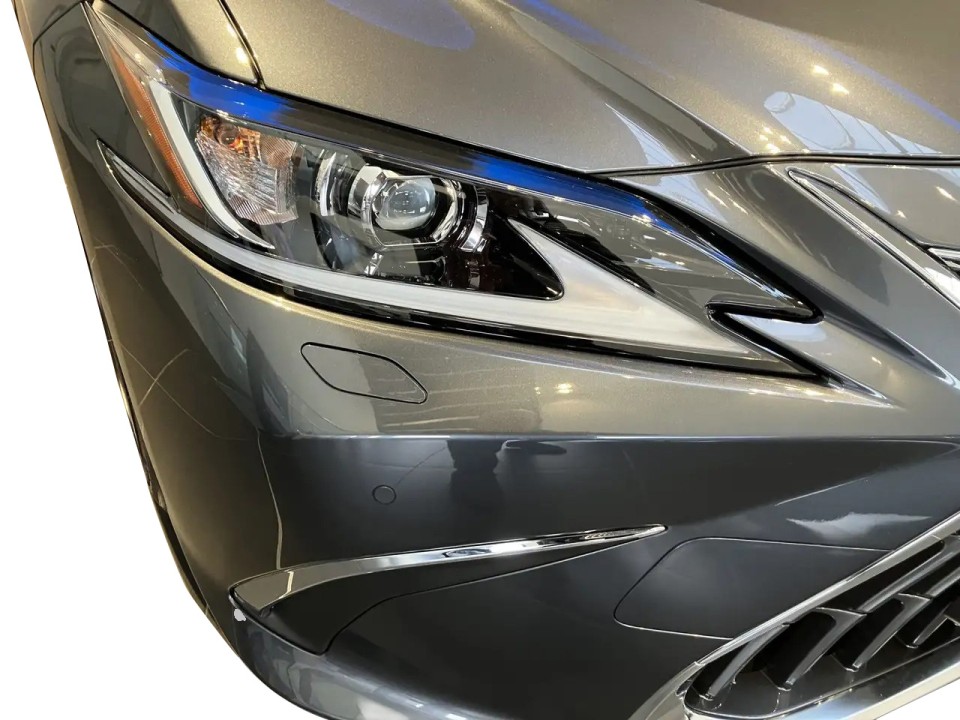 Lexus Seria ES 300h 35th Edition - foto 12