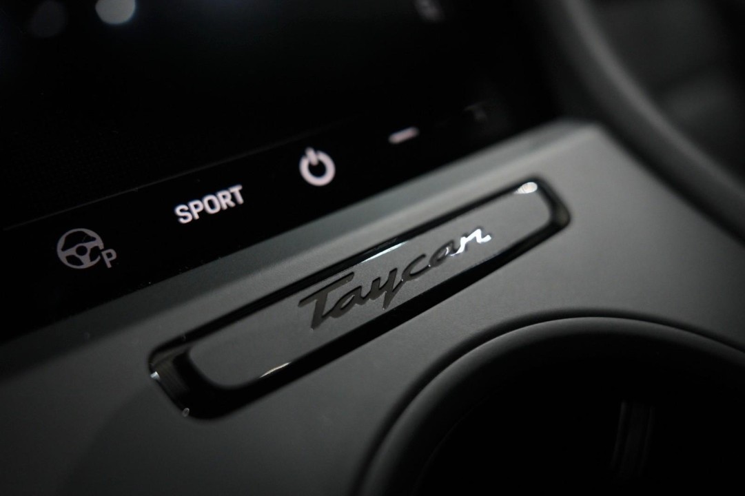 Porsche Taycan - foto 17