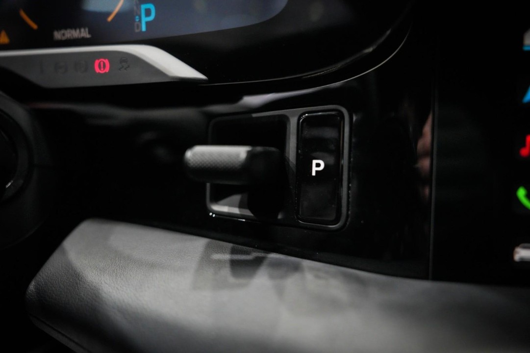 Porsche Taycan - foto 15