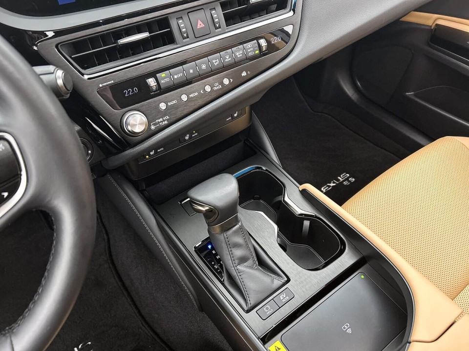 Lexus Seria ES 300h Business Line - foto 13