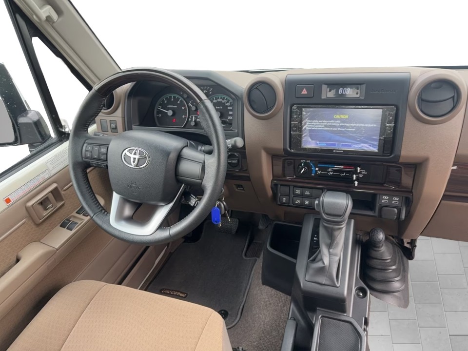 Toyota Land Cruiser GDJ 71 2.8d - foto 6
