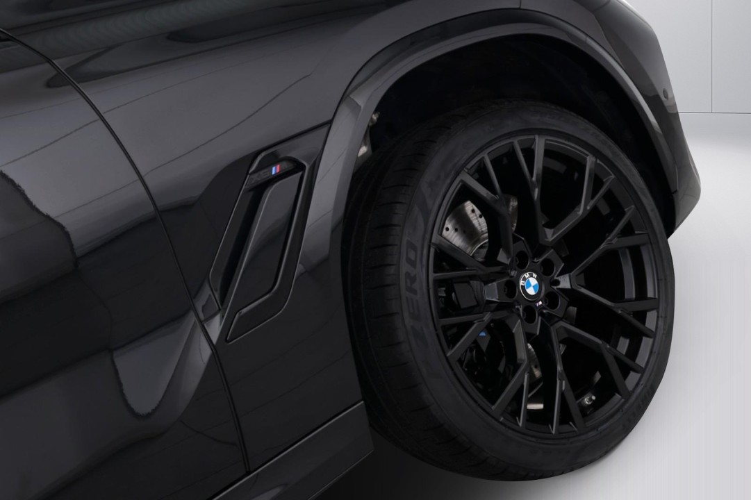 BMW X6 M Competition - foto 30