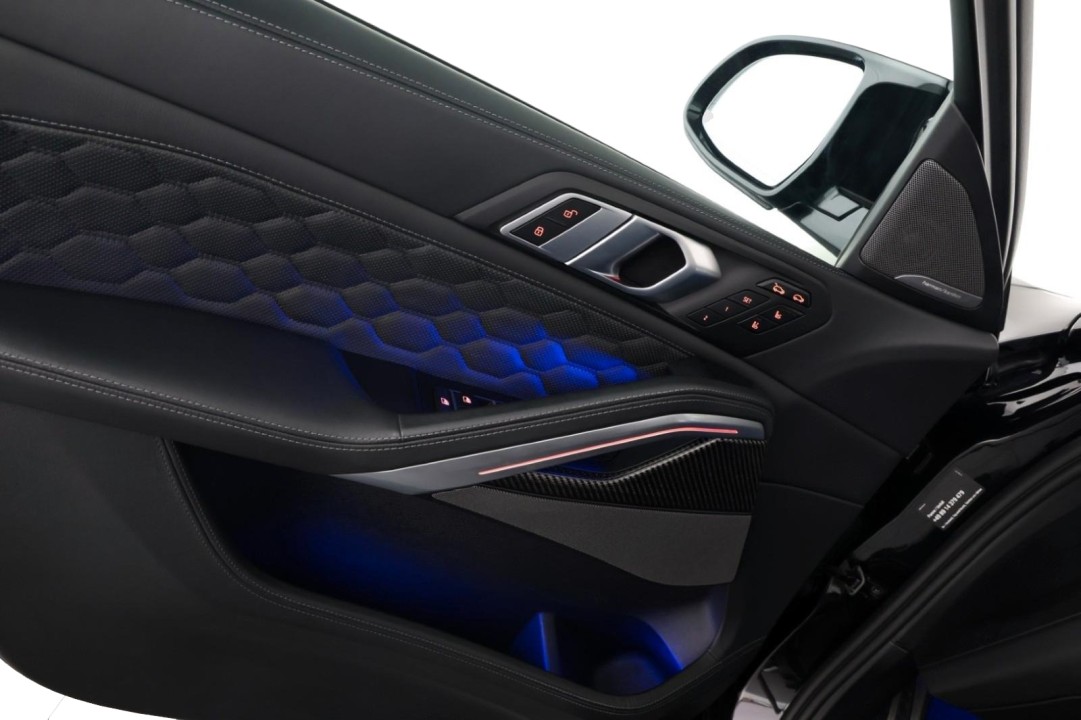 BMW X6 M Competition - foto 14