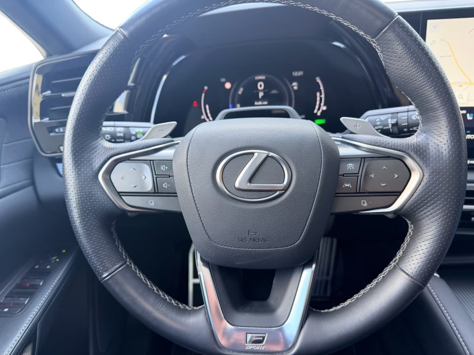 Lexus Seria RX 500h AWD F-Sport (3)