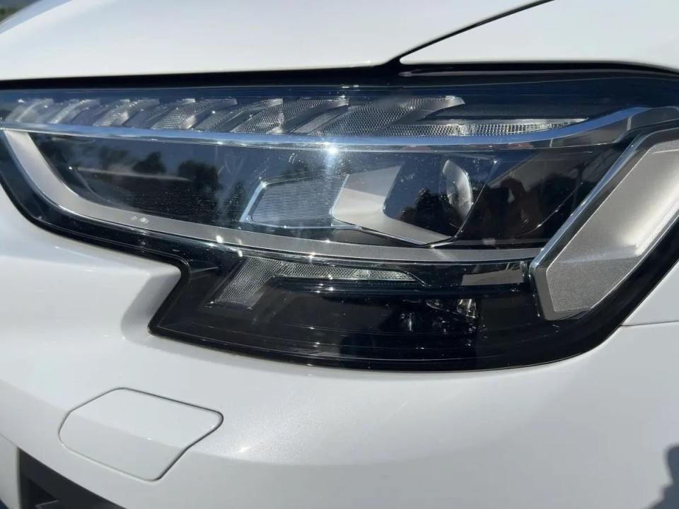 Audi A8 55TFSI quattro tiptronic - foto 17