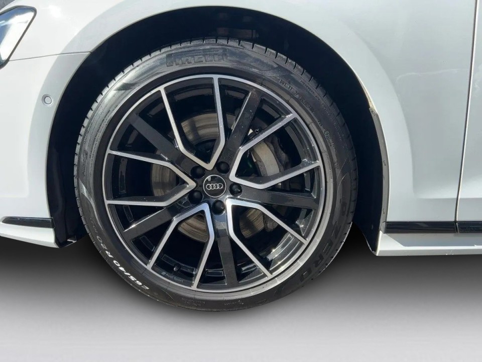 Audi A8 55TFSI quattro tiptronic - foto 18