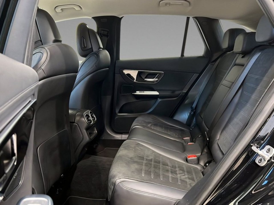 Mercedes-Benz GLC 300d 4MATIC AMG Line - foto 8