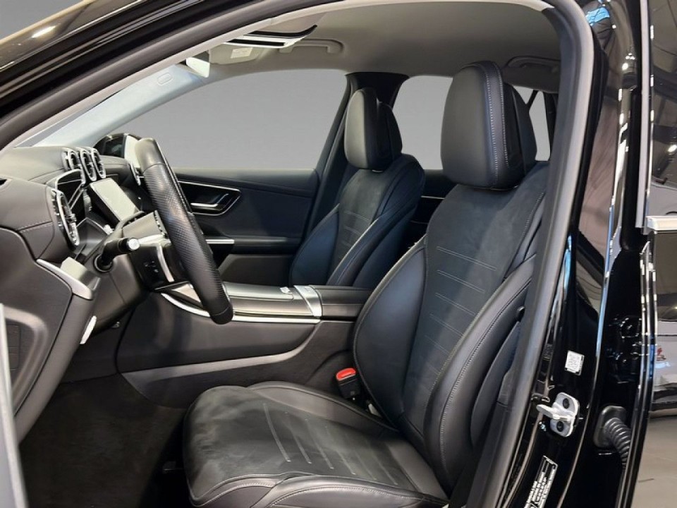 Mercedes-Benz GLC 300d 4MATIC AMG Line - foto 7