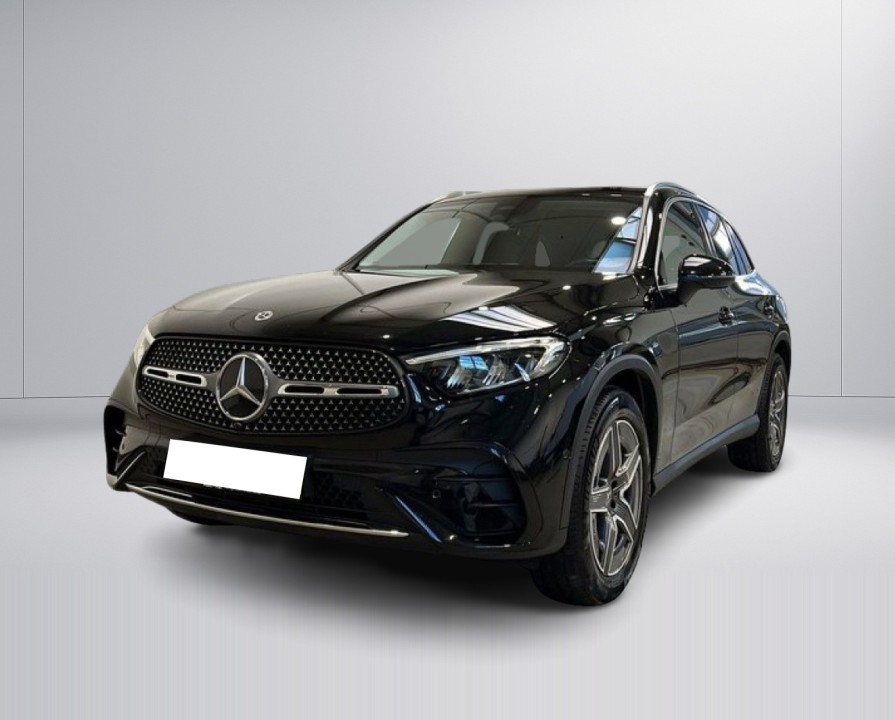 Mercedes-Benz GLC 300d 4MATIC AMG Line (4)